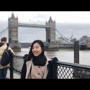 Meet your Posher, Jinna